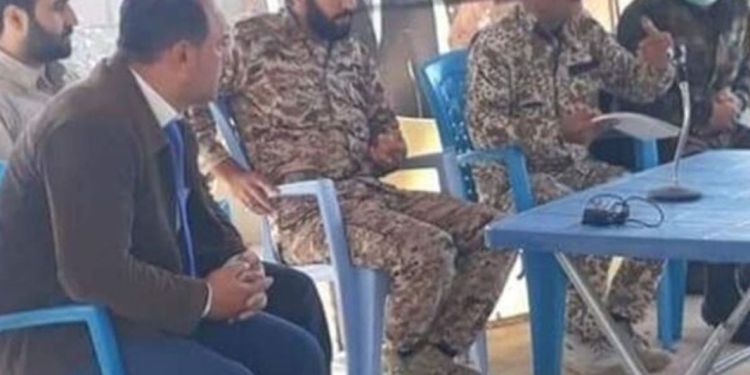 The article's picture is expressive