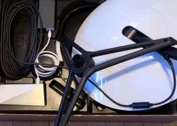 The article's picture is expressive