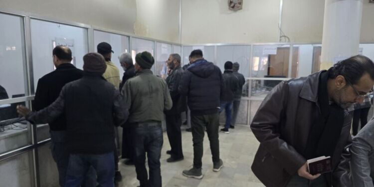 The article's picture is expressive