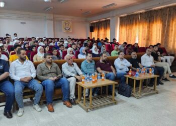 The article's picture is expressive