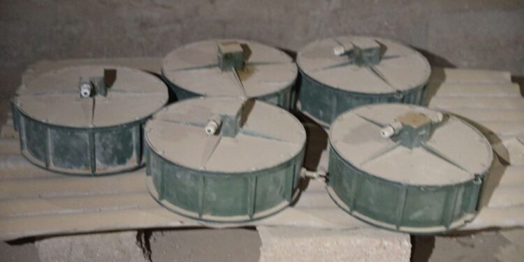 Internal Security Finds Cache of Mines and Detonators in Al-Bukamal