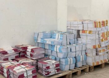 مديرية التربية في دير الزور تزوّد مدارس الميادين بـ38 ألف كتاب مدرسي