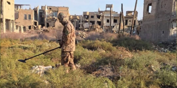 The Engineering Battalion of the 66th Division Continues Removing War Remnants in Deir Ezzor