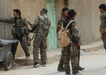 حملة اعتقالات لقسد في الرقة ودير الزور