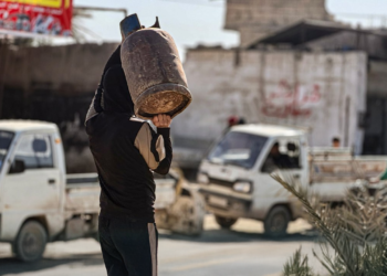 إغلاق أربعة مراكز لتوزيع الغاز المنزلي في الرقة بسبب مخالفات واحتكار المادة