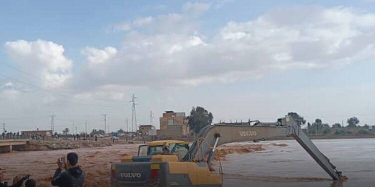 لأول مرة منذ 15 عاماً.. امتلاء سد معيزلة بريف البوكمال واستنفار لحماية الأهالي