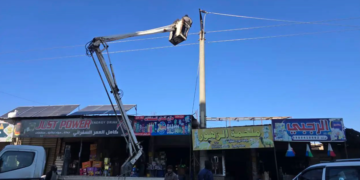 إعادة التيار الكهربائي إلى أحياء في الرقة بعد انقطاع دام أكثر من سبع سنوات