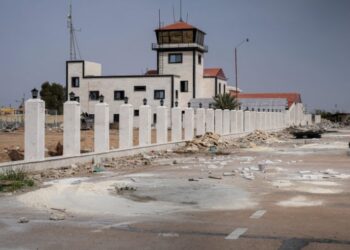 اقتراب جاهزية مطار دير الزور المدني مع تقدم أعمال التأهيل إلى مراحل متقدمة