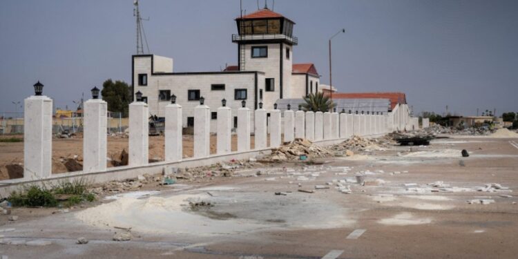 اقتراب جاهزية مطار دير الزور المدني مع تقدم أعمال التأهيل إلى مراحل متقدمة