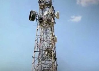 عودة الاتصالات والإنترنت إلى دير الزور بعد انقطاع دام أكثر من 22 ساعة