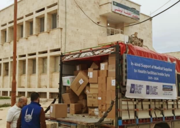 شحنة مساعدات طبية تدعم مستشفيات الرقة والطبقة وتحسّن جودة الخدمات الصحية