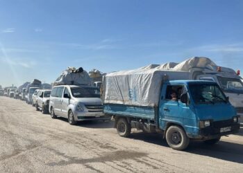 انطلاق قافلة جديدة تقل 1200 عائلة نازحة من الحسكة إلى عفرين