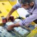 شركة كهرباء الرقة تواصل تركيب العدادات الإلكترونية في حي التوسعية