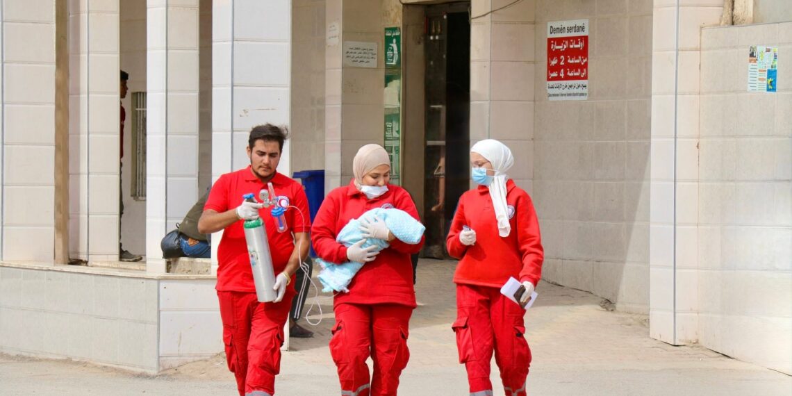 مستوصف الهلال الأحمر العربي السوري في الحسكة يواصل تقديم الرعاية الصحية الأساسية